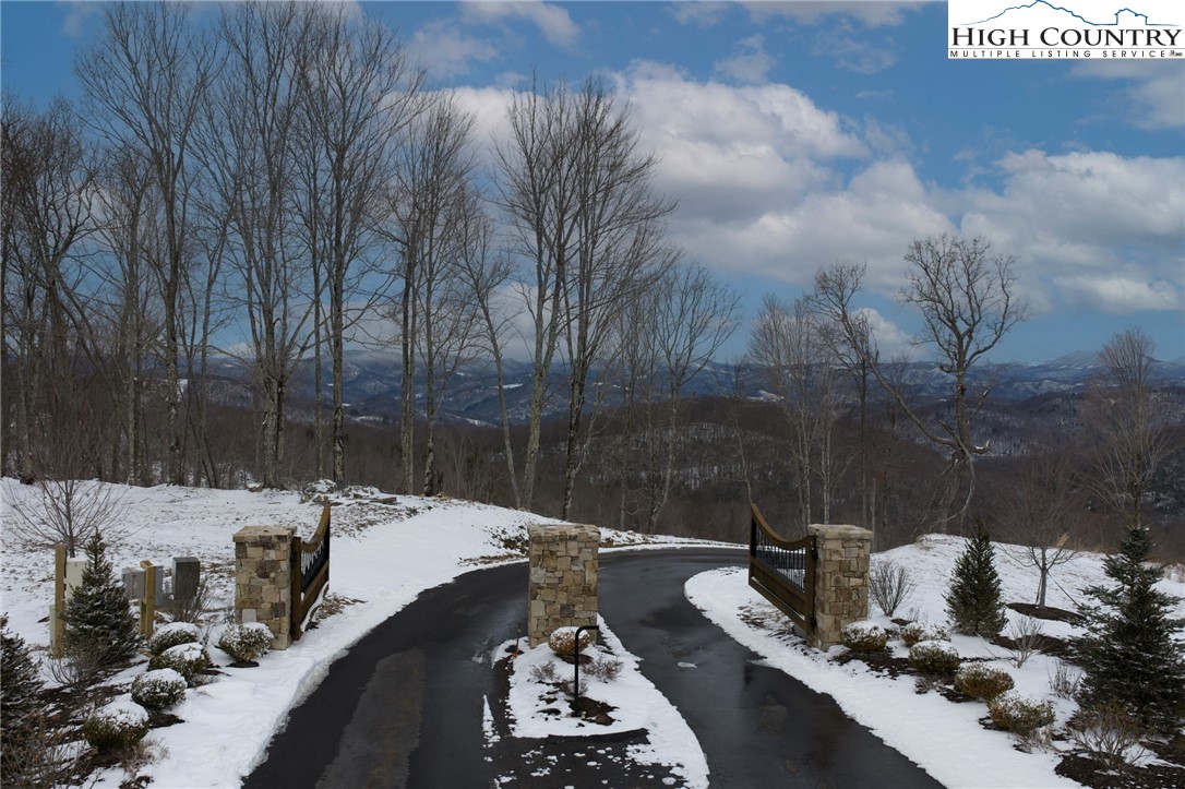 Lot WR2 Sierra Trail