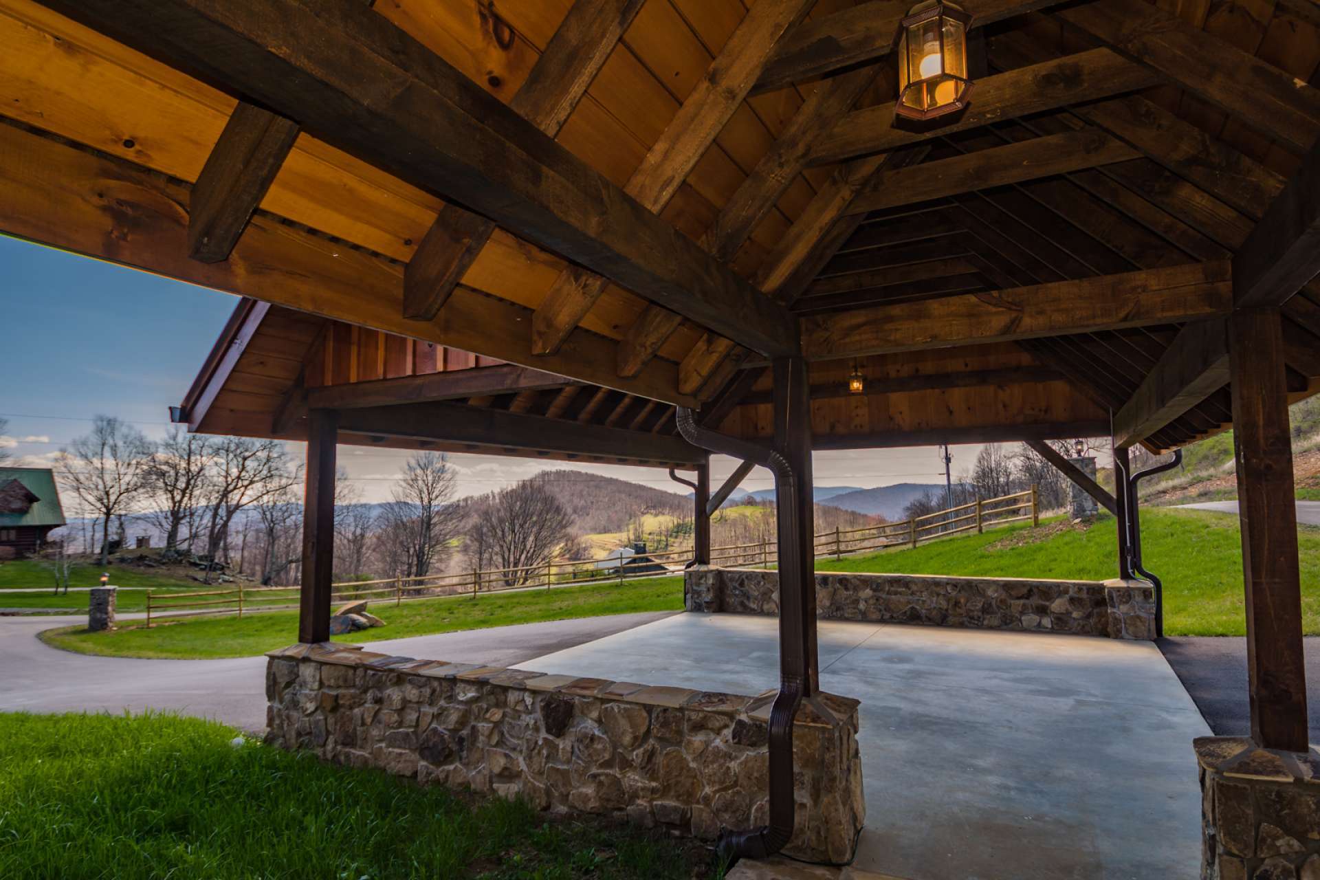 This home also offers a  porte cochere which would be another great outdoor entertaining space.