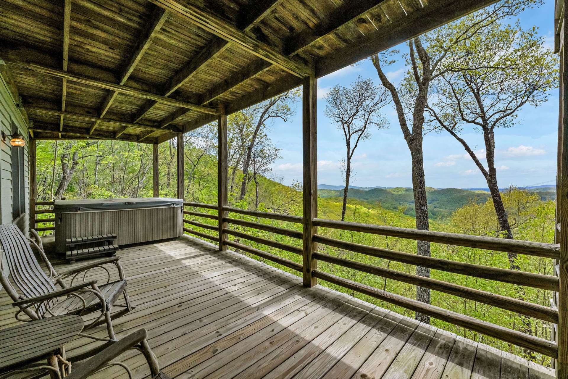 Soak away any unwanted stress while enjoying the endless sky and rolling ranges.