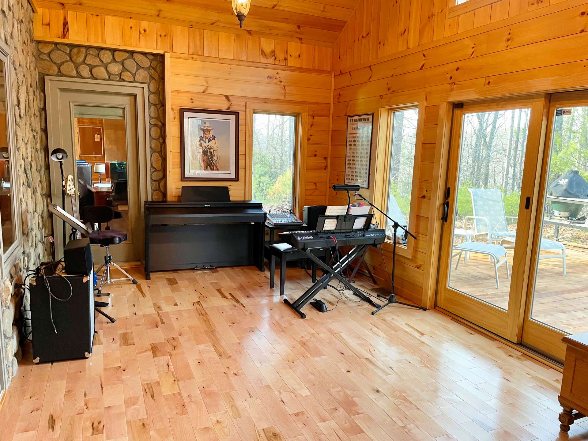 Newly added music or sun room.