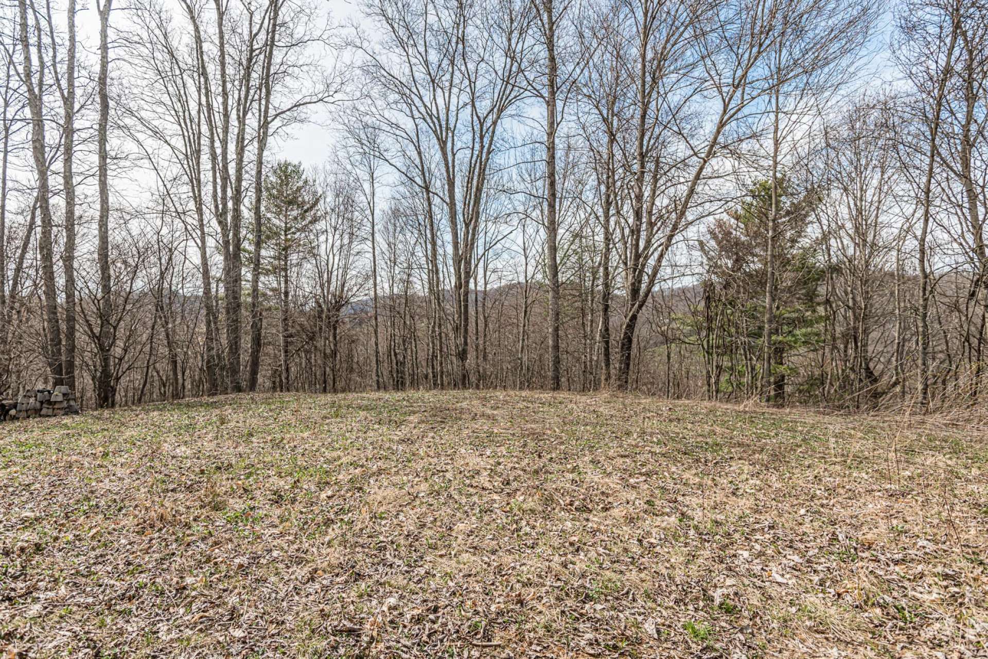  The location is perfect for the construction of your large NC Mountain home, cabin, or tiny home of your dreams! 