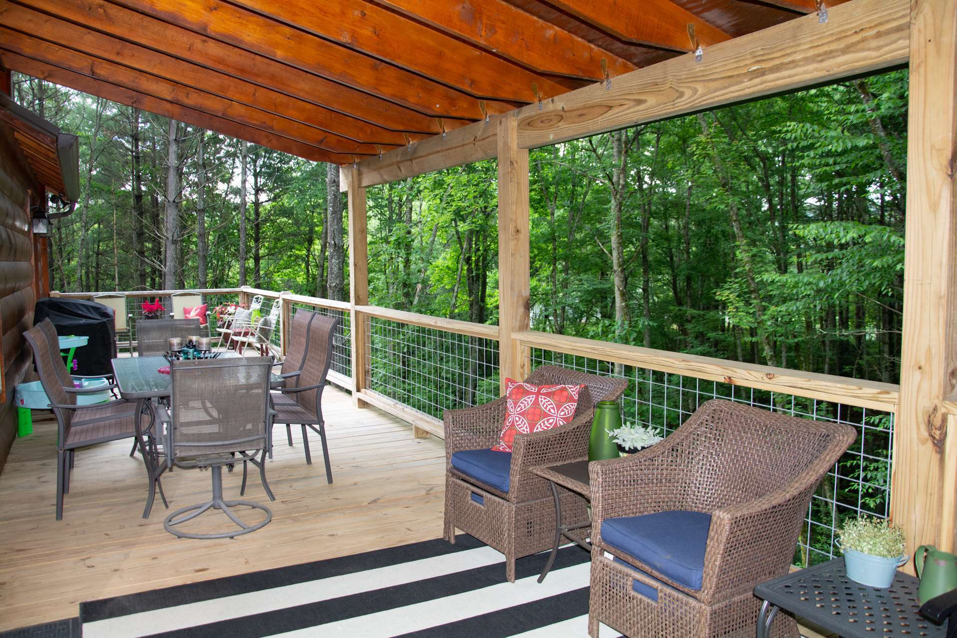 The location is peaceful and inviting through all 4 seasons in the Blue Ridge Mountains of NC.
