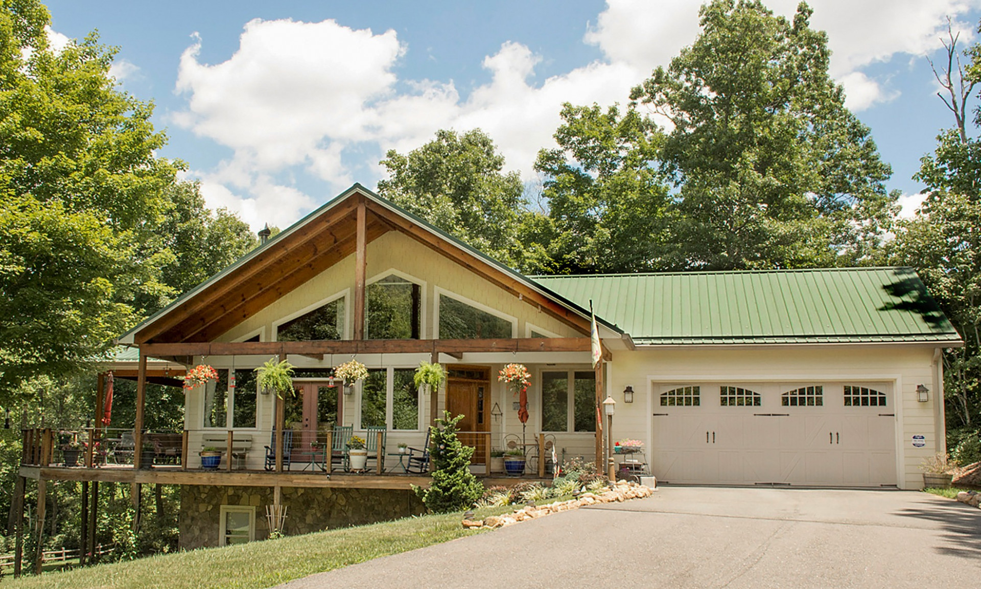 little mountain country club homes