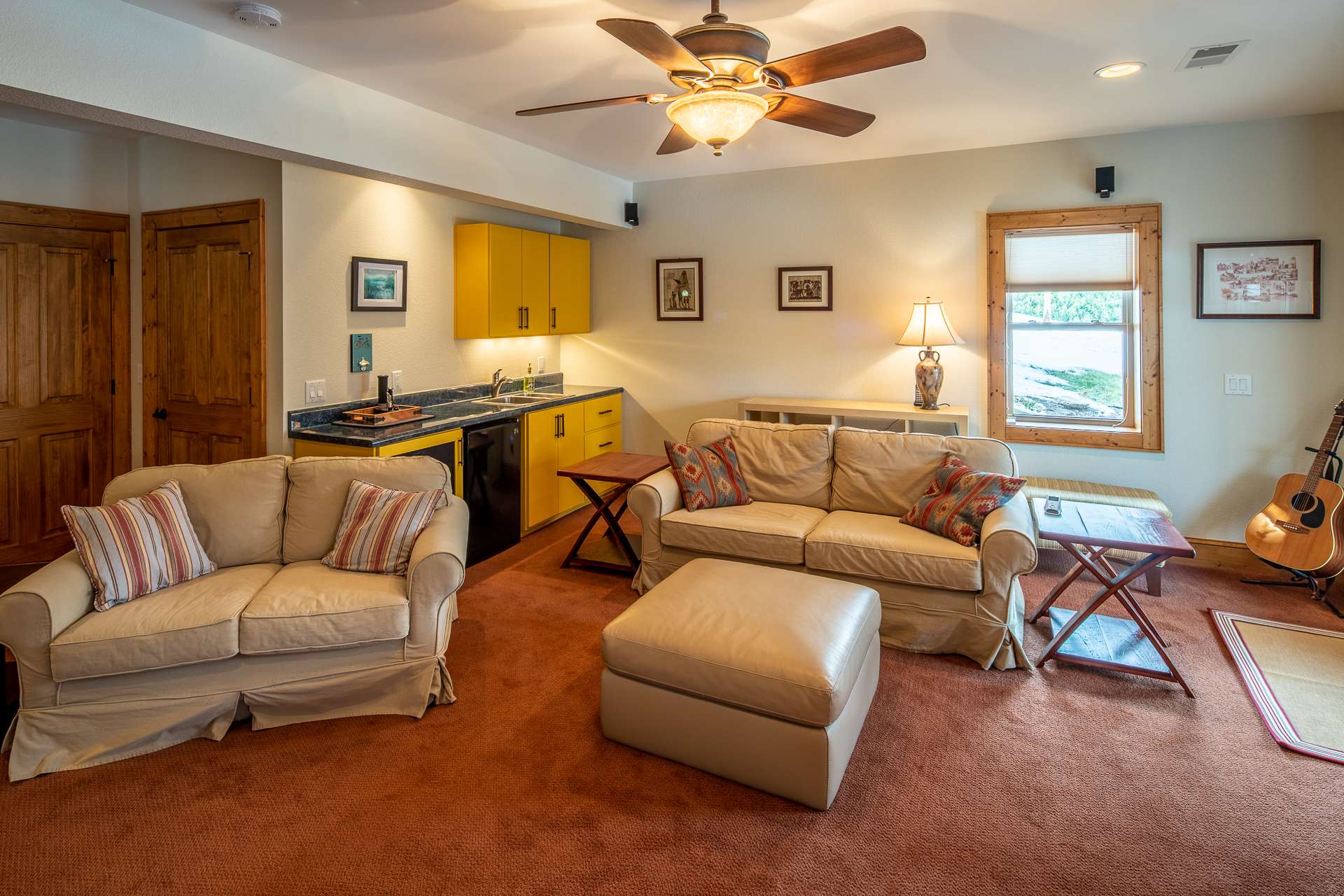 Includes wet bar and mini fridge as well as…