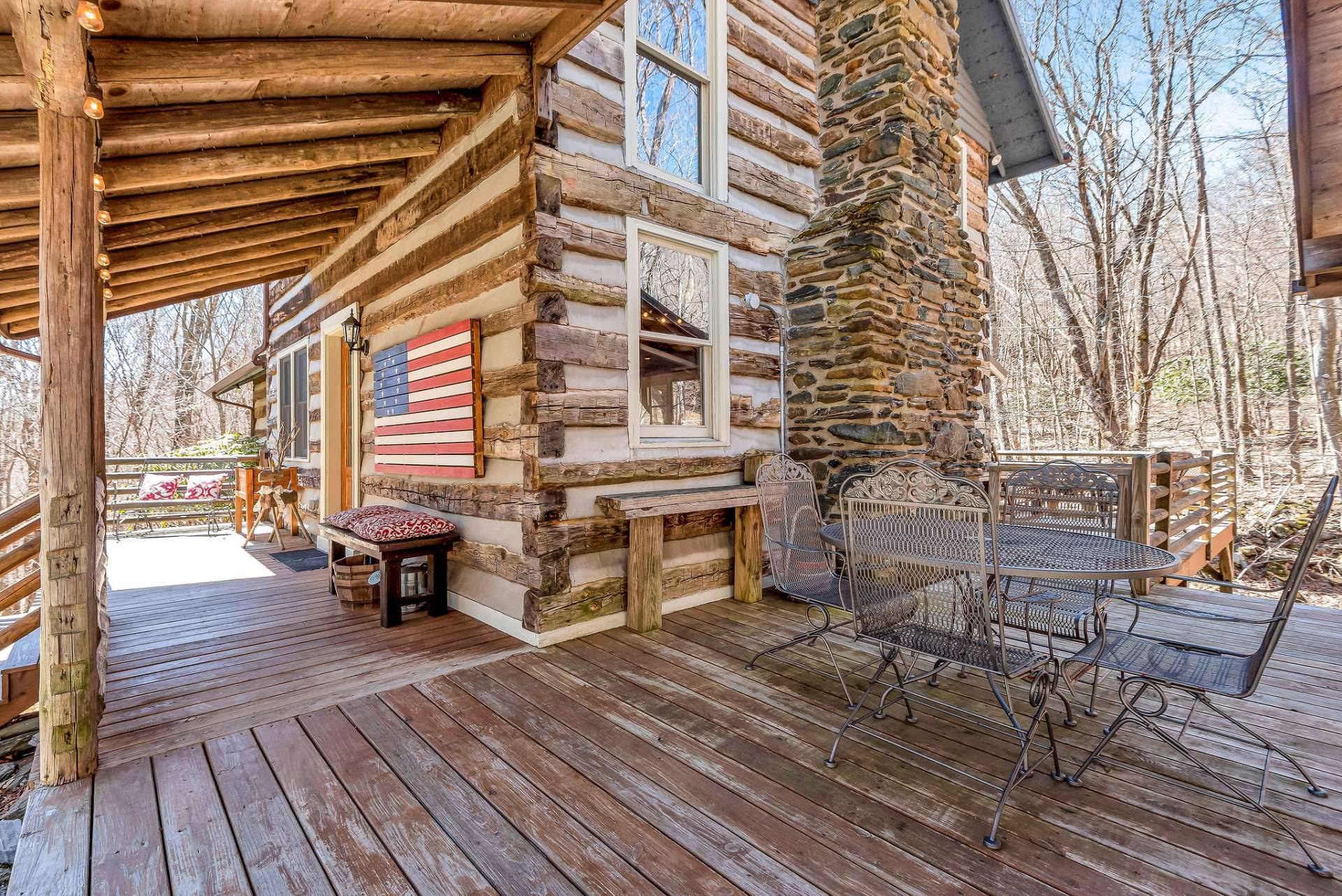 This cabin's expansive deck spaces offer the ultimate sanctuary for relaxation or entertaining.