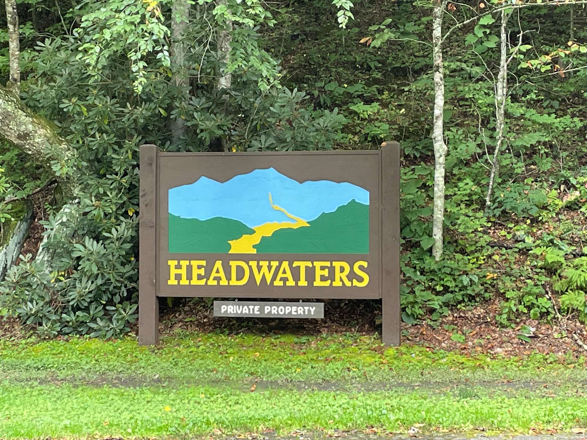 The Headwaters is a private gated mountain community in the Todd area of Southern Ashe county.
