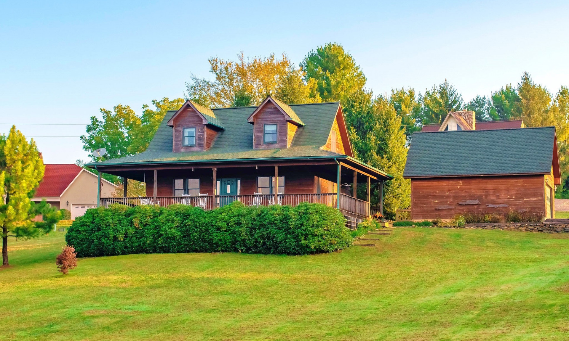 Whether you are looking for a cool mountain retreat or your primary residence, this sweet 3-bedroom, 2-bath home nestled on a lovely setting in Clearview Ridge, a well established community in the Crumpler area of Ashe County, NC,  will be sure to please.