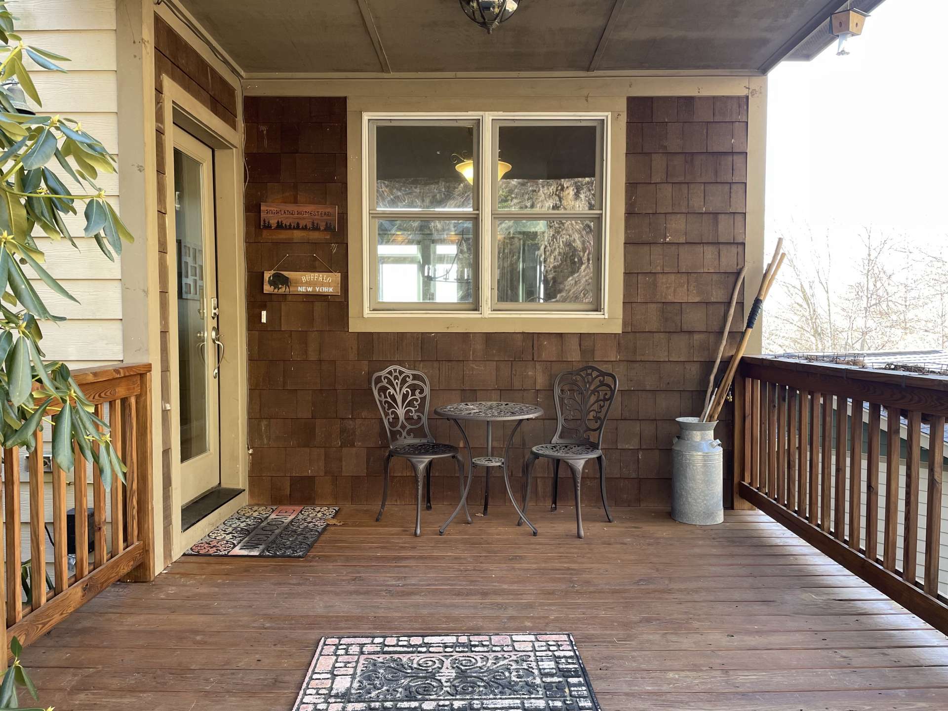 Entry covered porch.