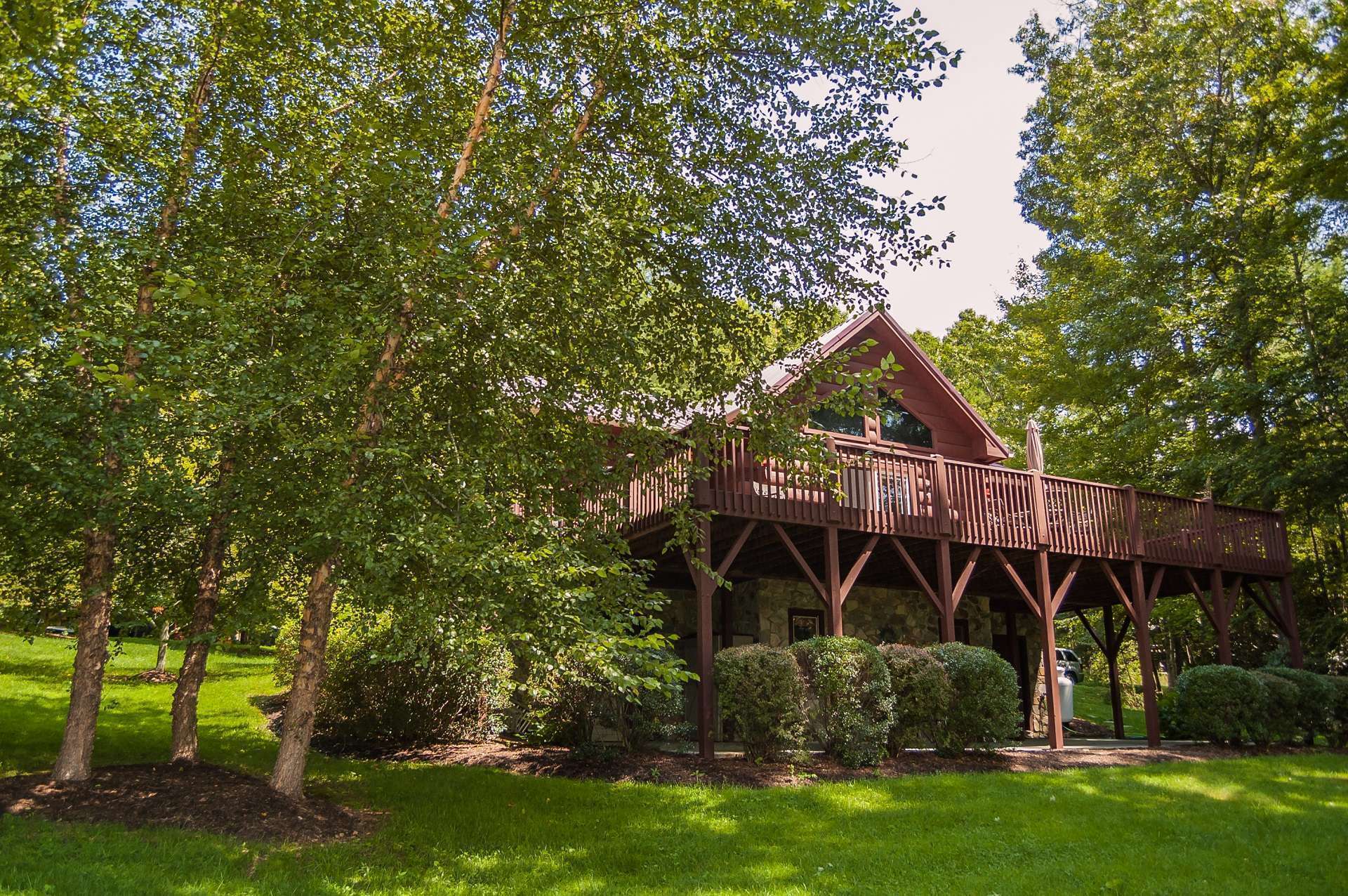 NC Mountain Log Cabin Canawhay