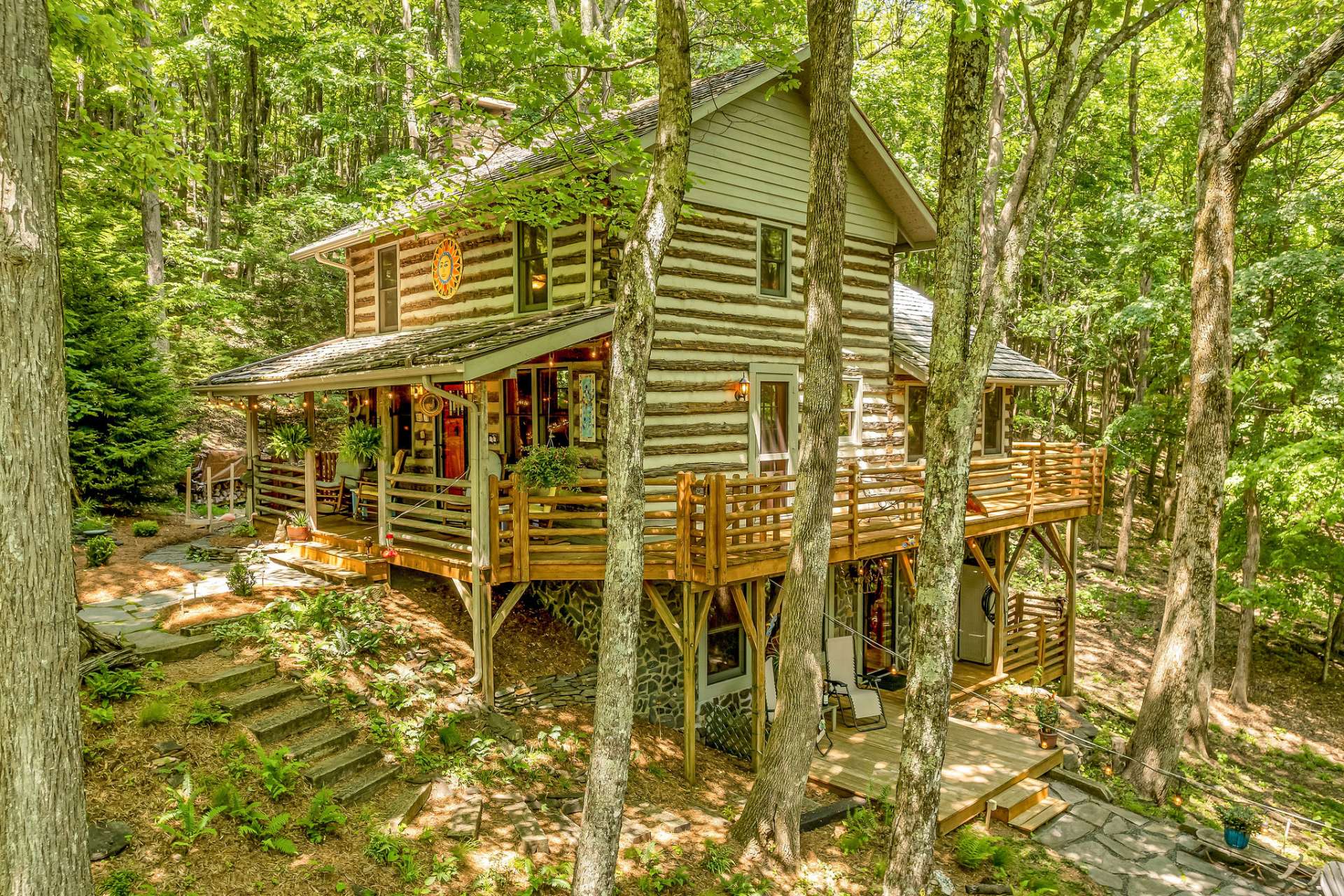 Nature lovers will adore this private wooded wonderland situated in a story book setting with so much to see and explore.