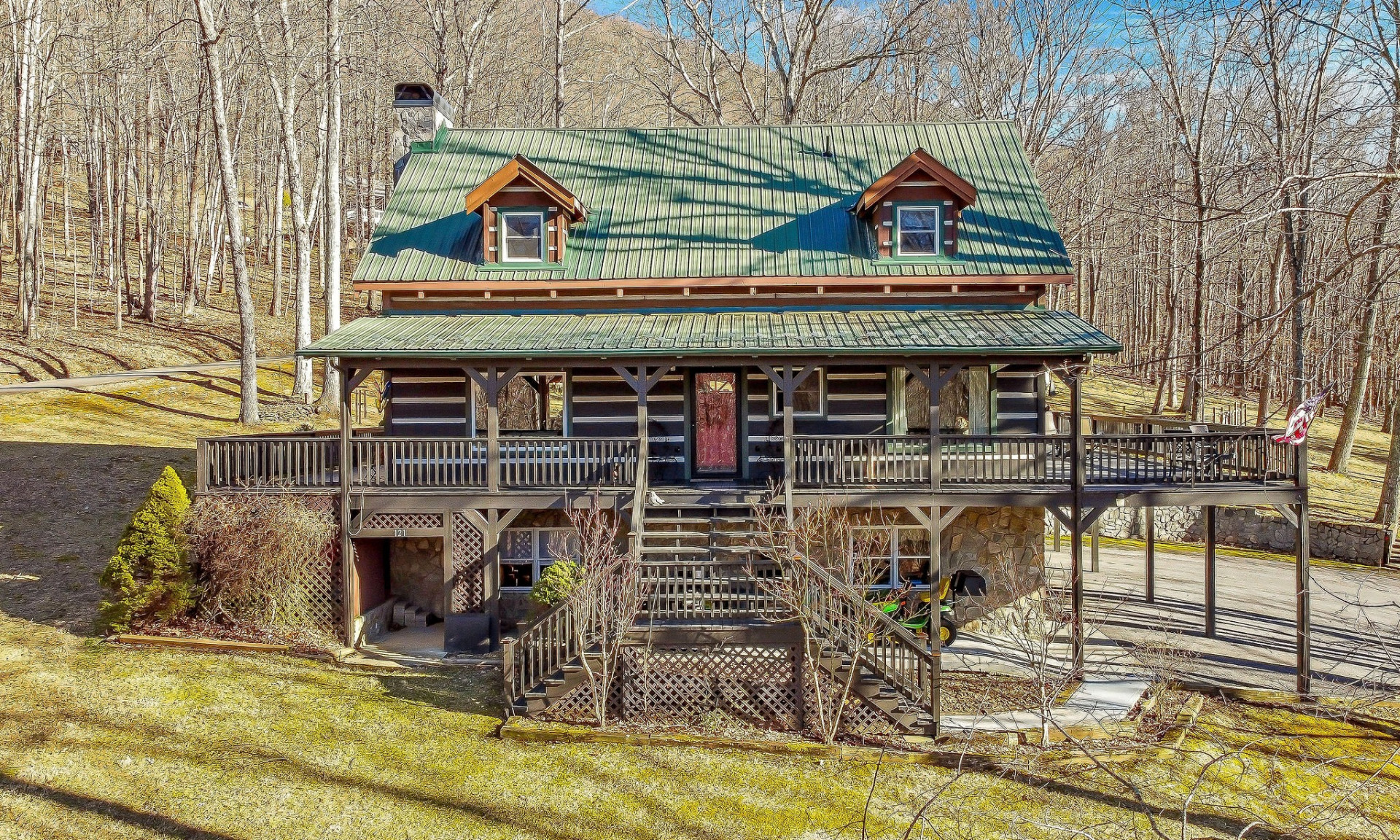 NC Mountain Log Cabin Retreat West Jefferson