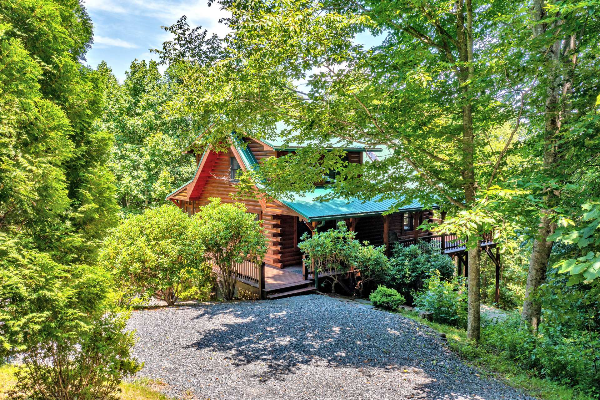 Welcome to your North Carolina Mountain retreat!