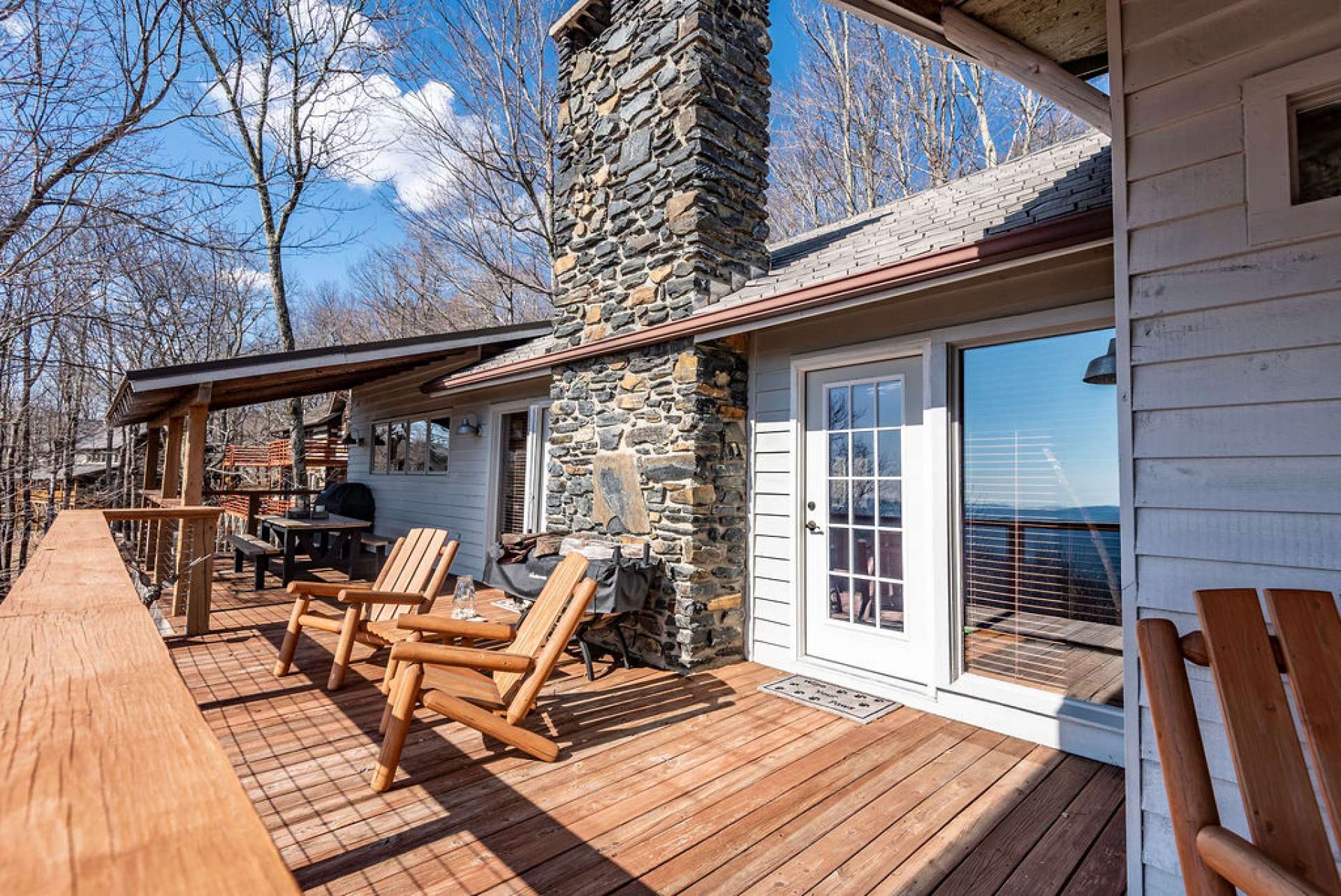 Open area in the middle of the upper deck allows you to get your daily dose of vitamin D.