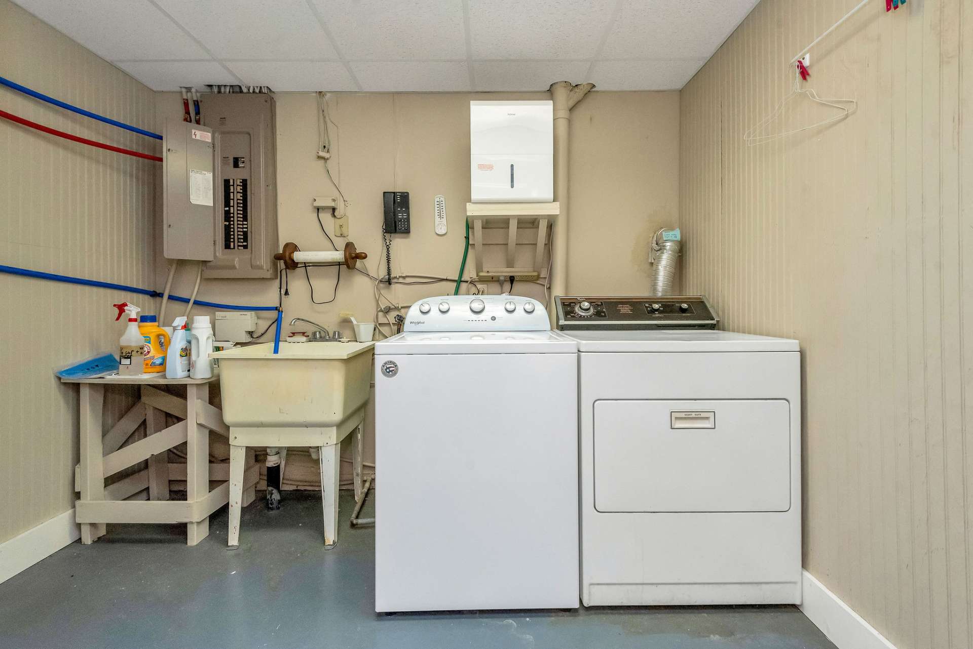 The laundry area is on the lower level