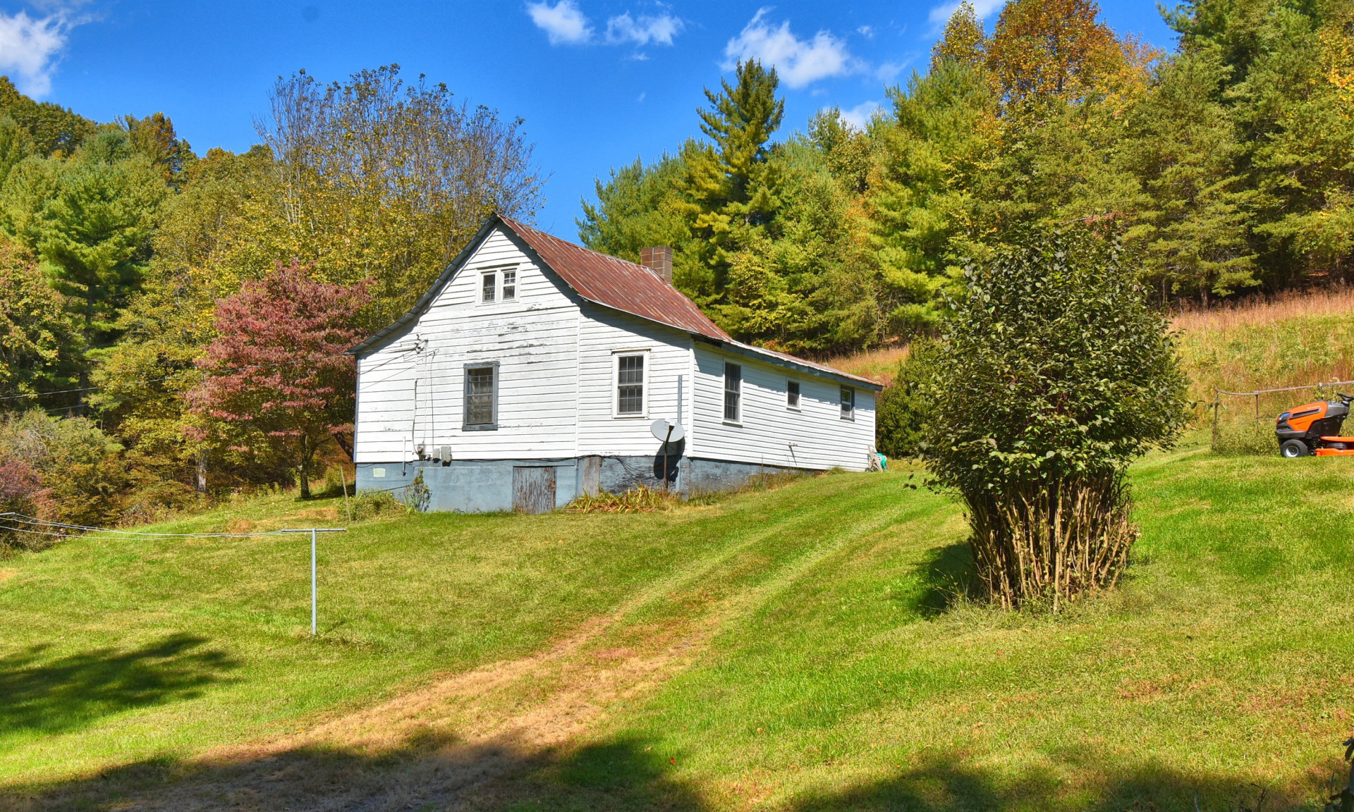 NC Mountain Vintage Farm for Sale