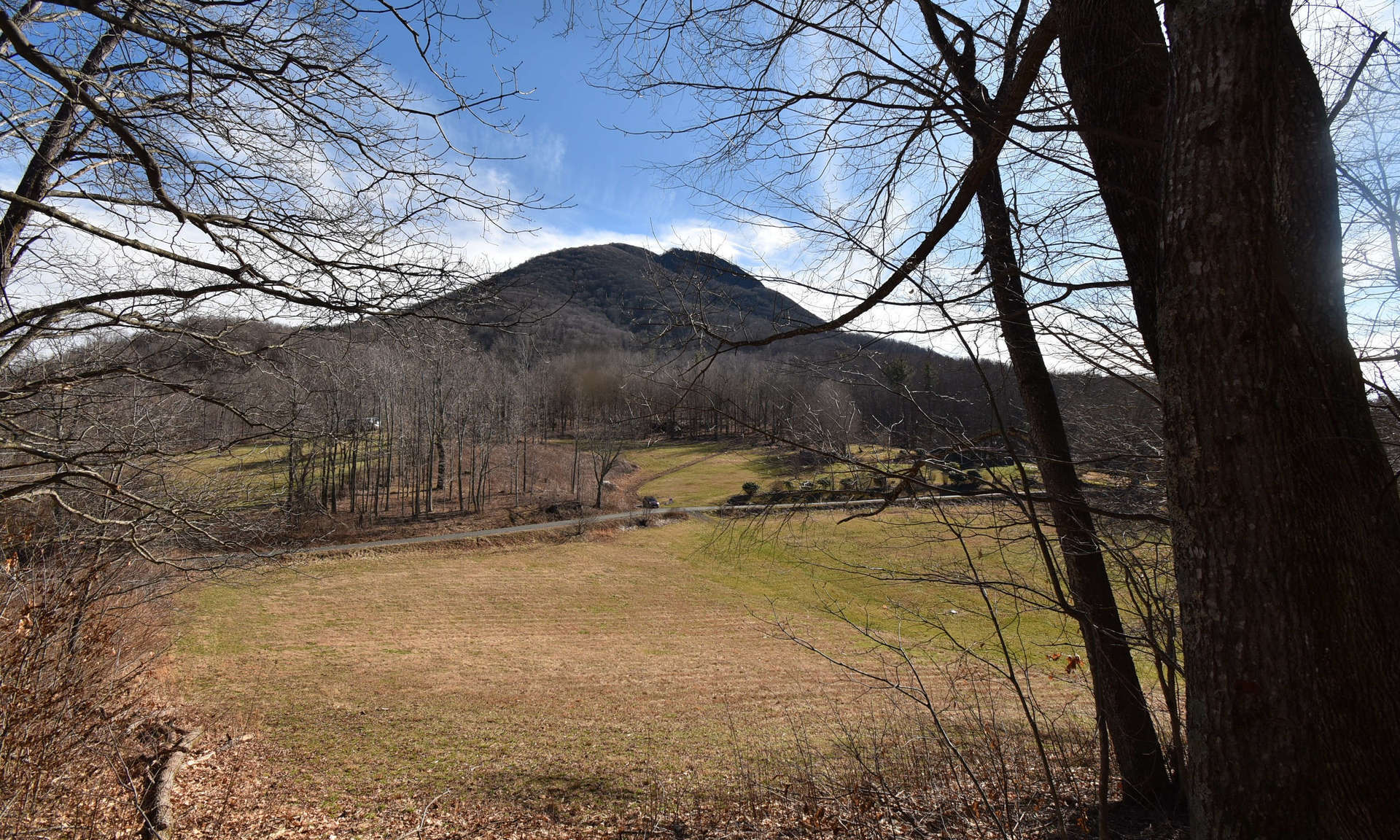 If you are looking for a small acreage tract for  a mini farm, building site for your private mountain estate, or a hunting tract, come take a look at this 20+ acre tract off of  Peak Road in the Creston area of Ashe County in the North Carolina Mountians.