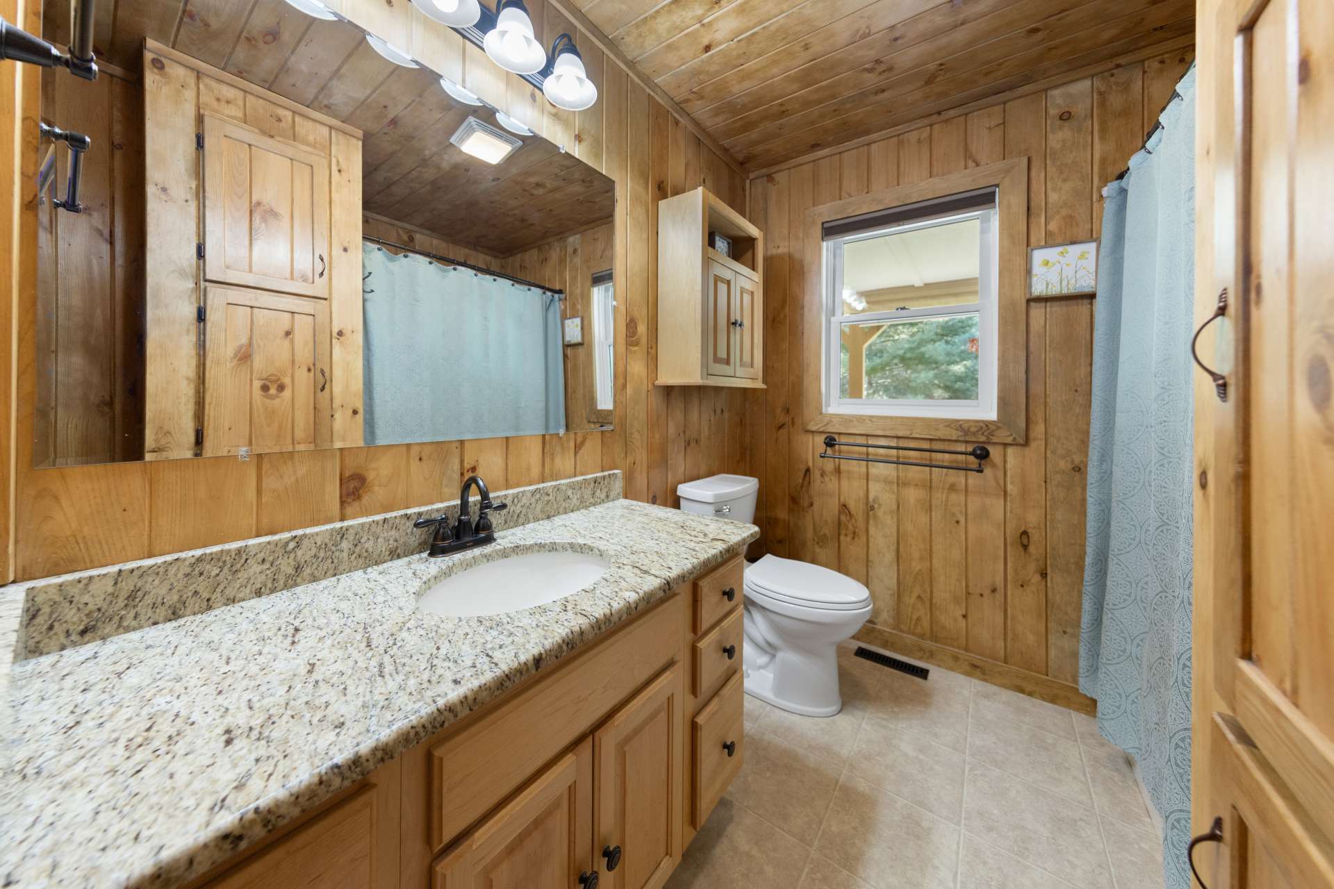 Shared full bath