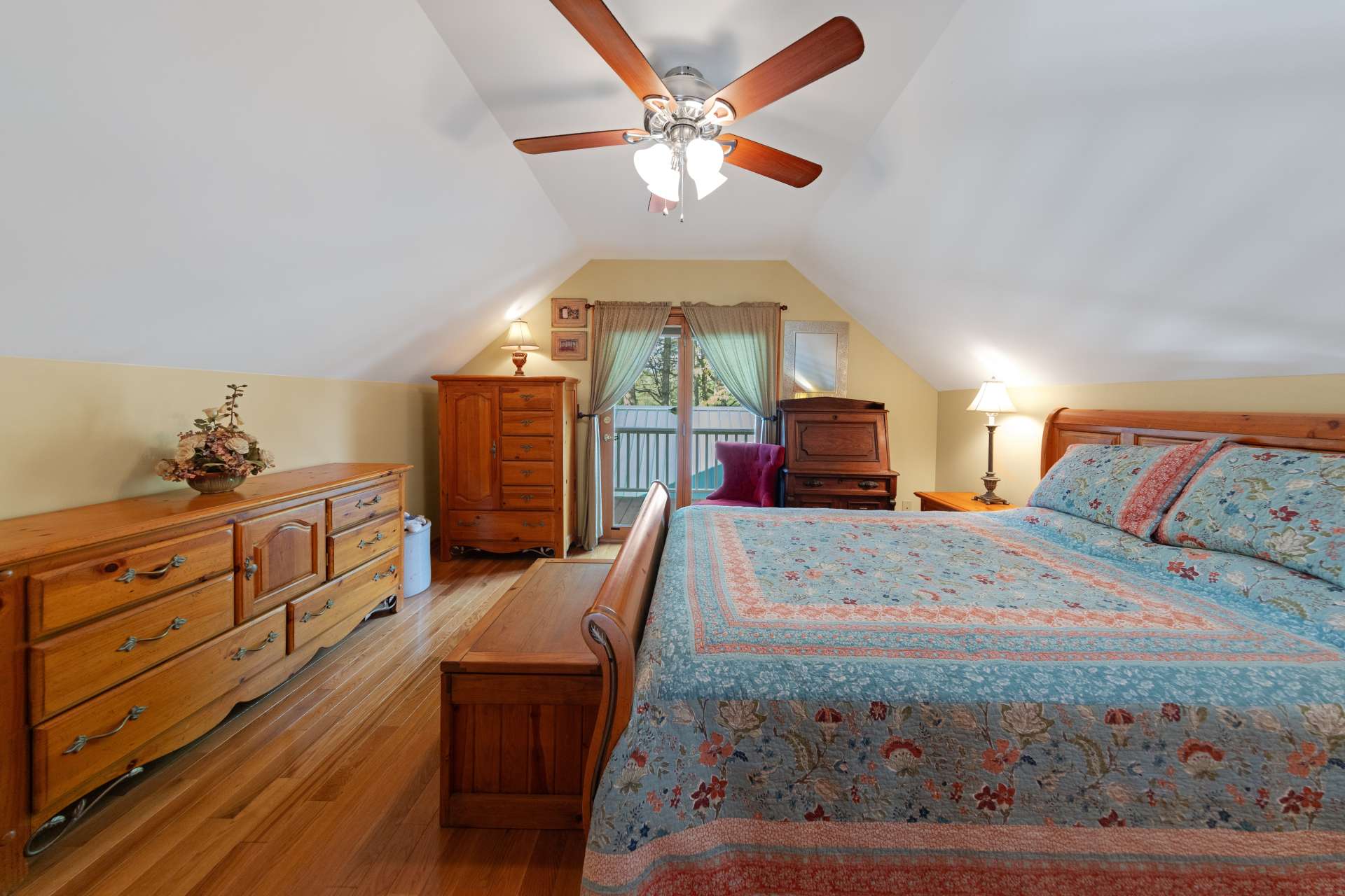 Loft bedroom with balcony
