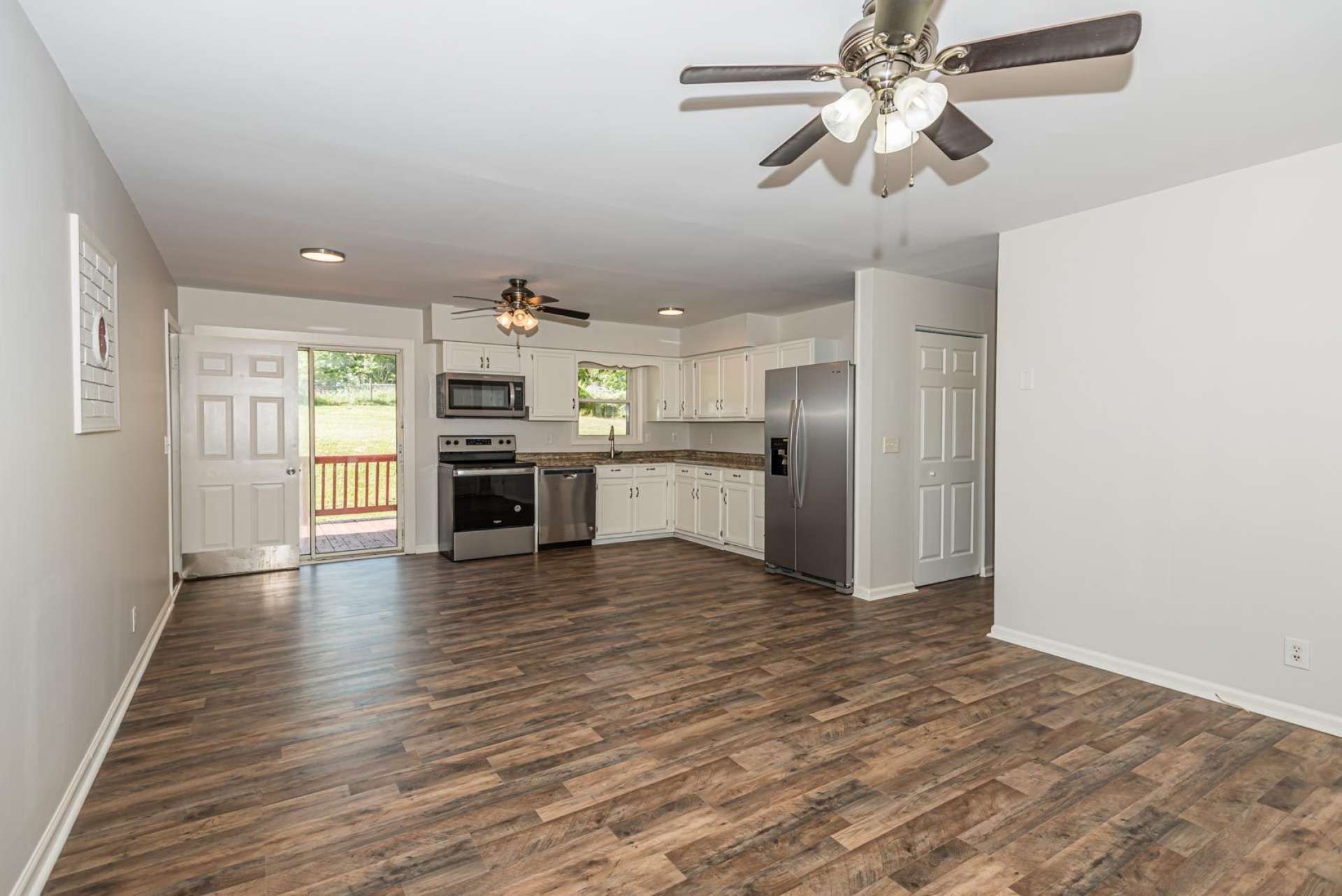 A totally open floor plan allows for easy flow when entertaining or simply enjoying time spent at home.