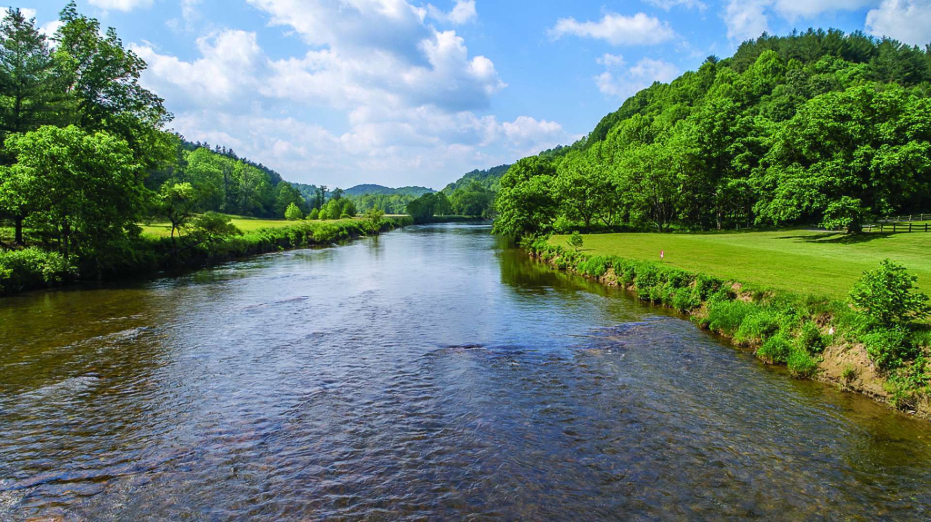 Enjoy 38.78 acres of unspoiled beauty from the banks of the river to the forested ridges with long range layered mountain views. The river frontage is level and expansive creating many options for this gorgeous property.