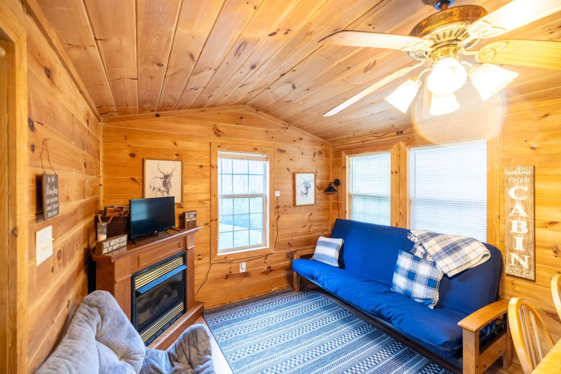 You have the capacity to sleep more than 2 guests by using the futons in the living area