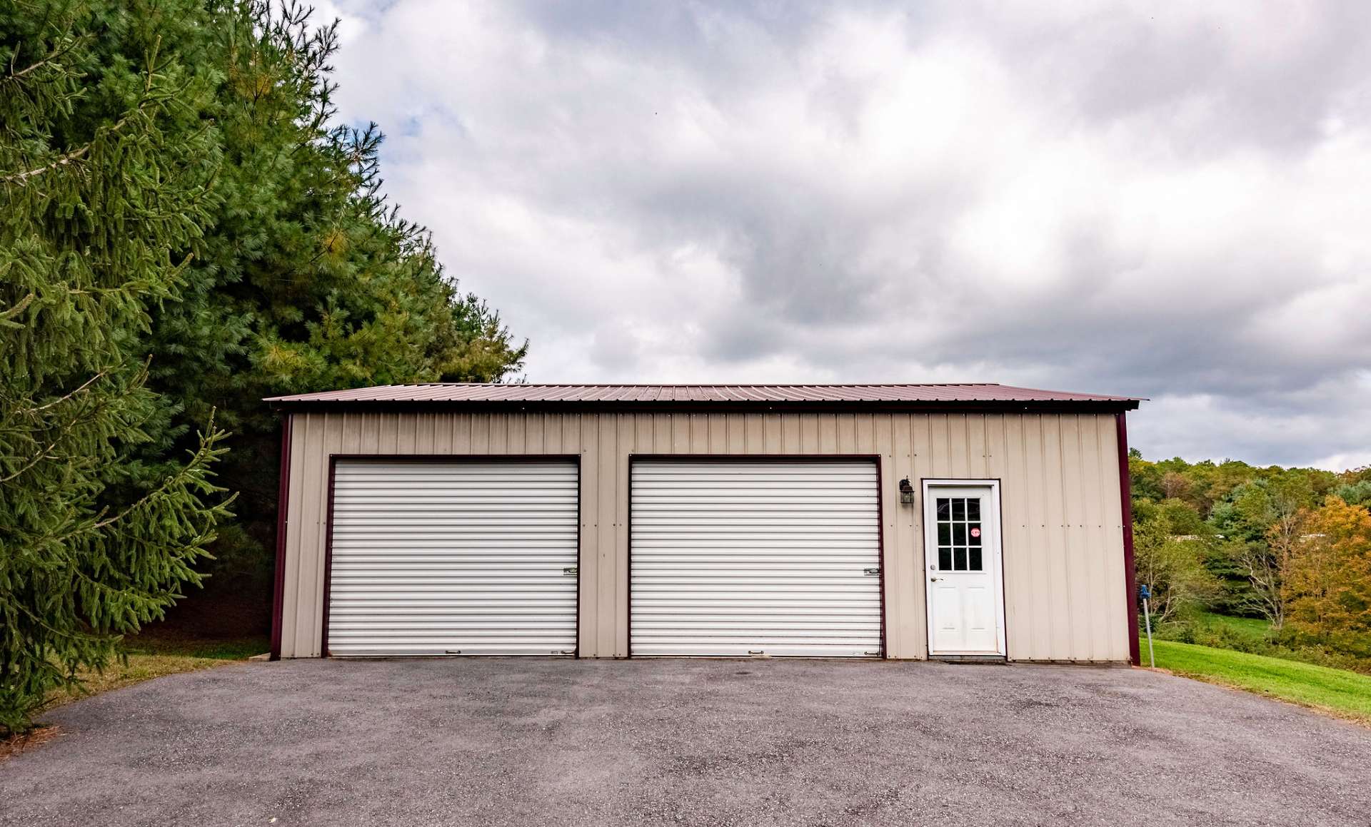 Detached 802 sq.ft. garage with office. So many places to park your toys!