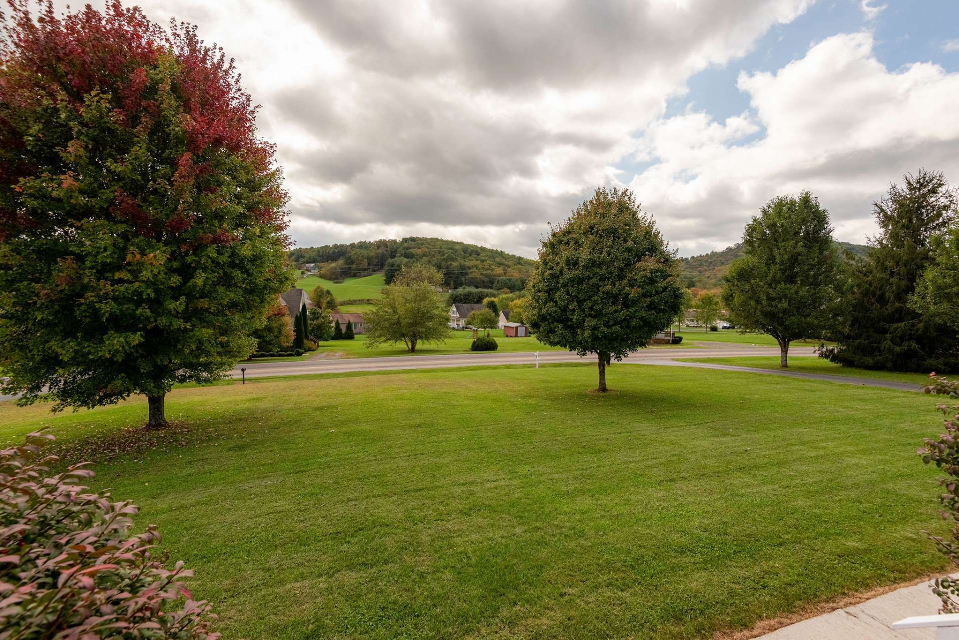 The front of the house offers a mountain view.