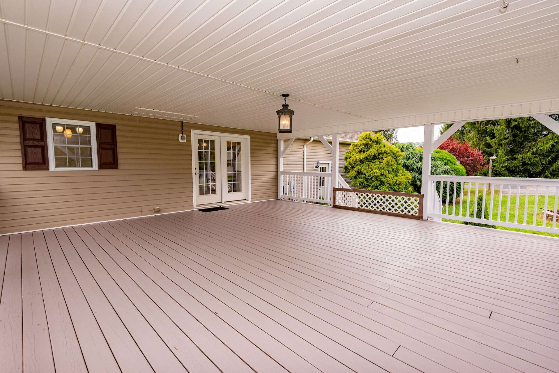 This large outdoor space  measures 576 sq. ft., plenty of space for outdoor entertaining.