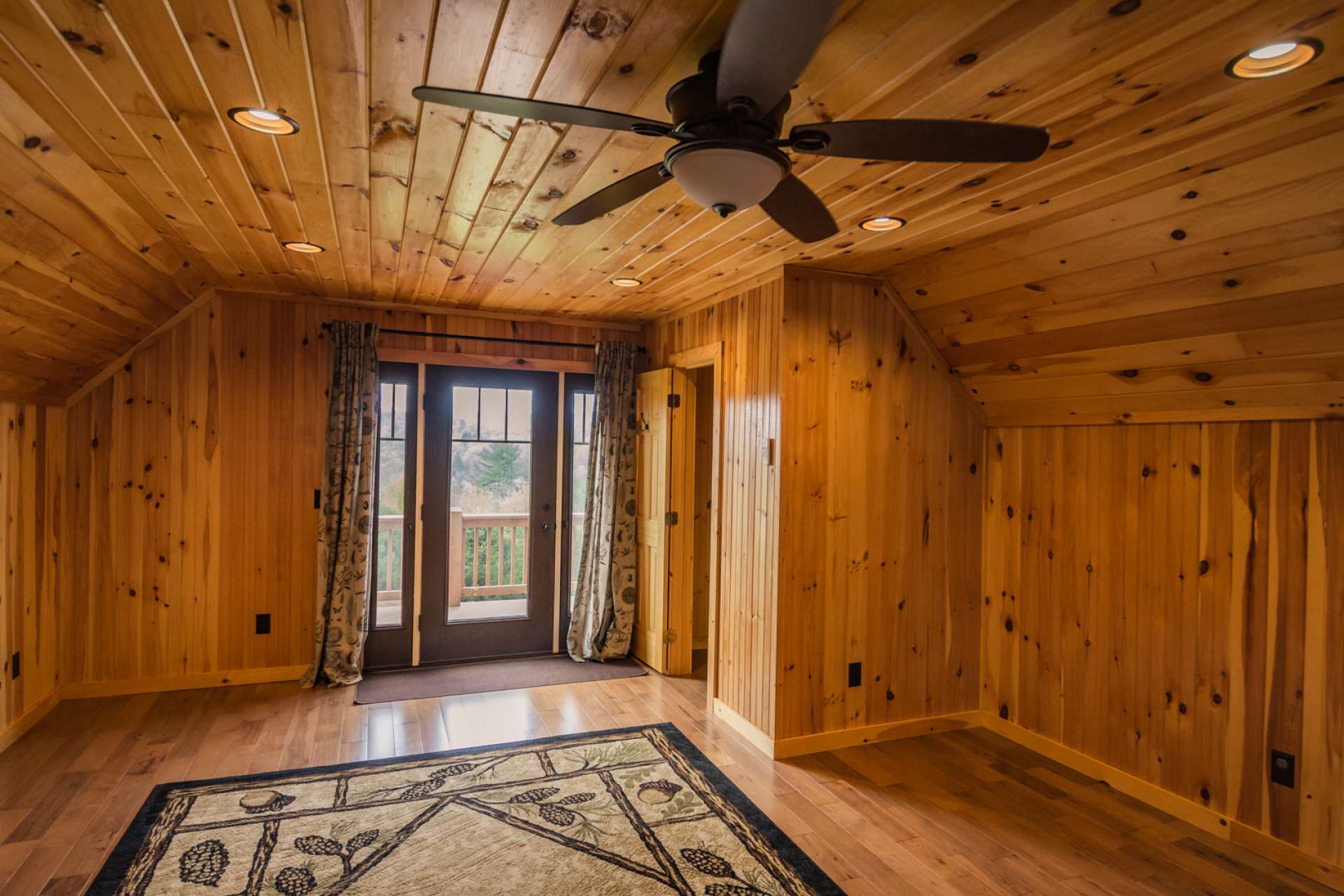 The bonus room  above the garage is perfect for over flow guests, home office, or craft space.