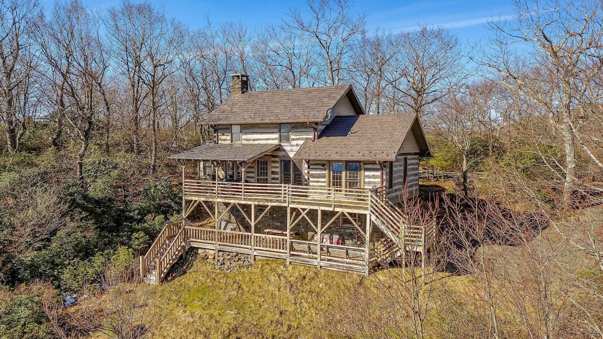 As sunlight dances through the windows, and the whispers of history echo in the logs, this cabin beckons you to embrace the timeless allure of mountain living.