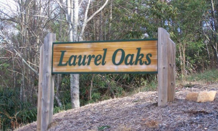 Laurel Oaks is located in Fleetwood area of Southern Ashe County, convenient to Boone and West Jefferson. These lovely home sites are a great deal for the investor!