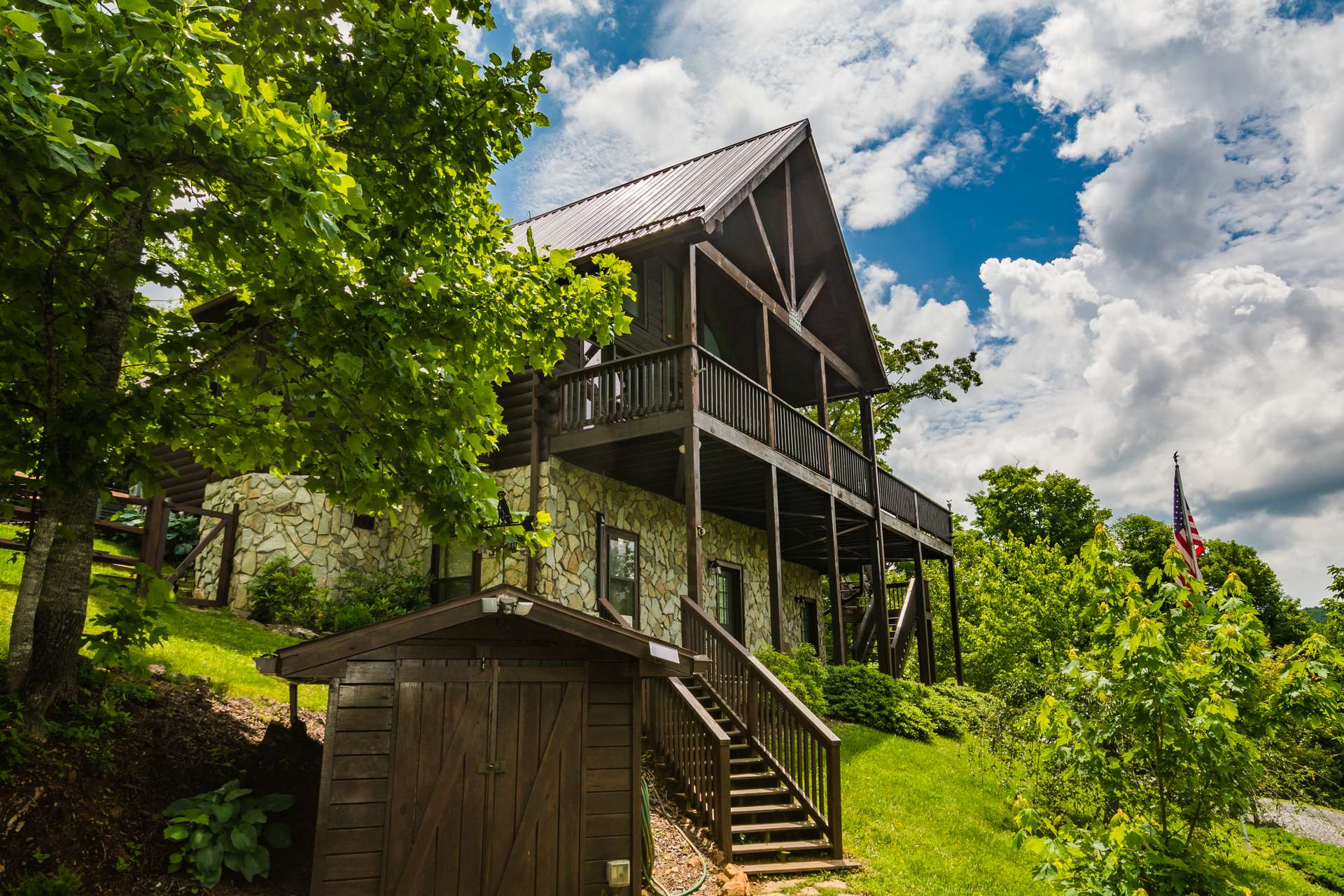 Southern Ashe County NC Log Cabin