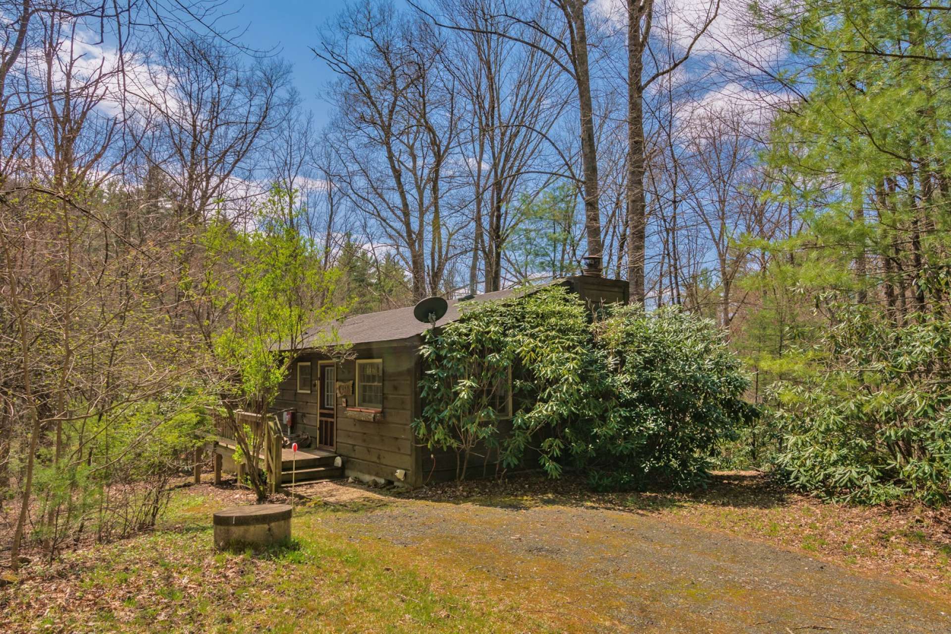 Offered at only $174,900, this sweet mountain cabin is perfect for your mountain retreat or vacation rental investment.  Call today for additional information on listing C143.