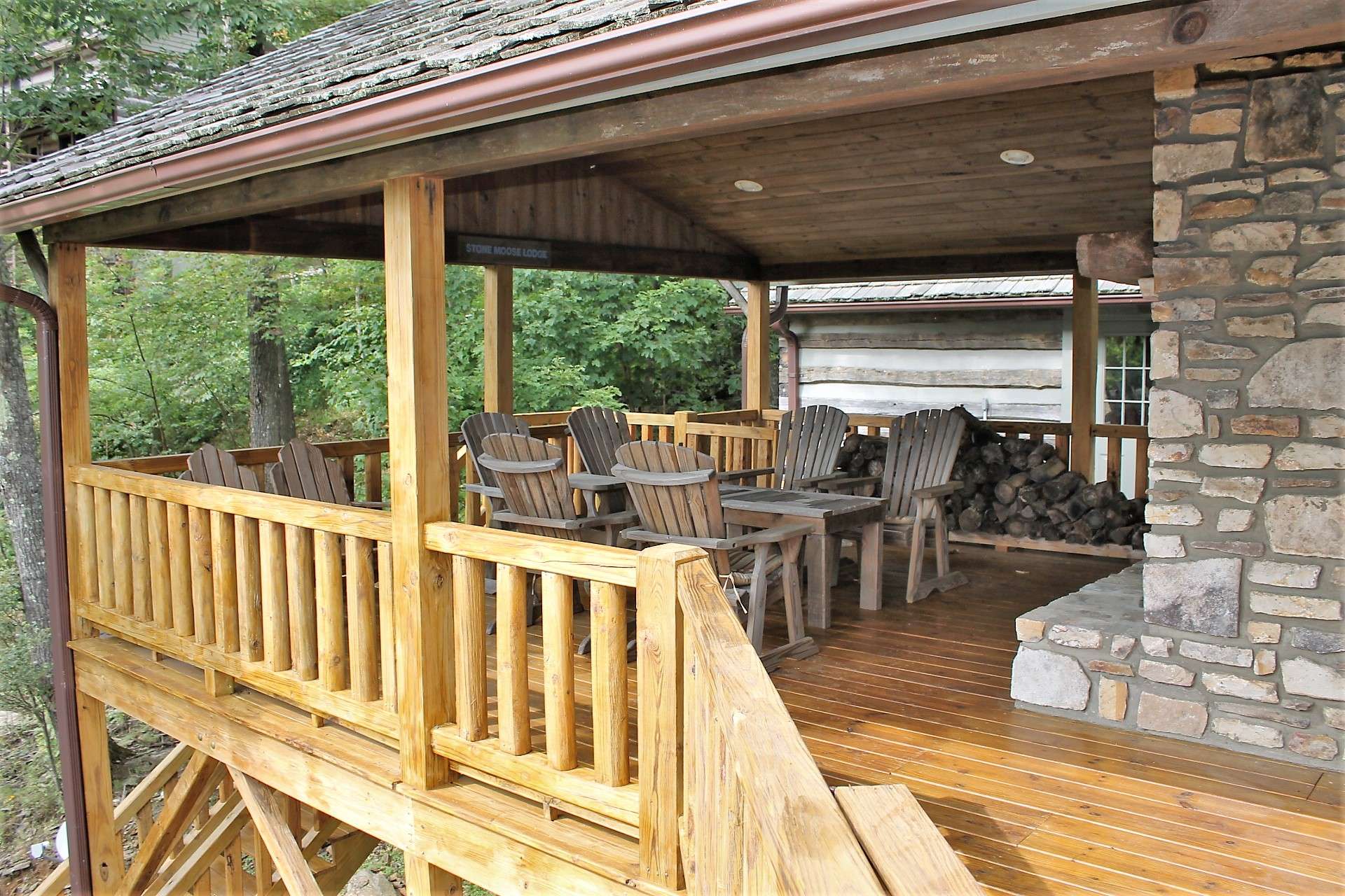 Stonebridge Log Cabin NC Mountains
