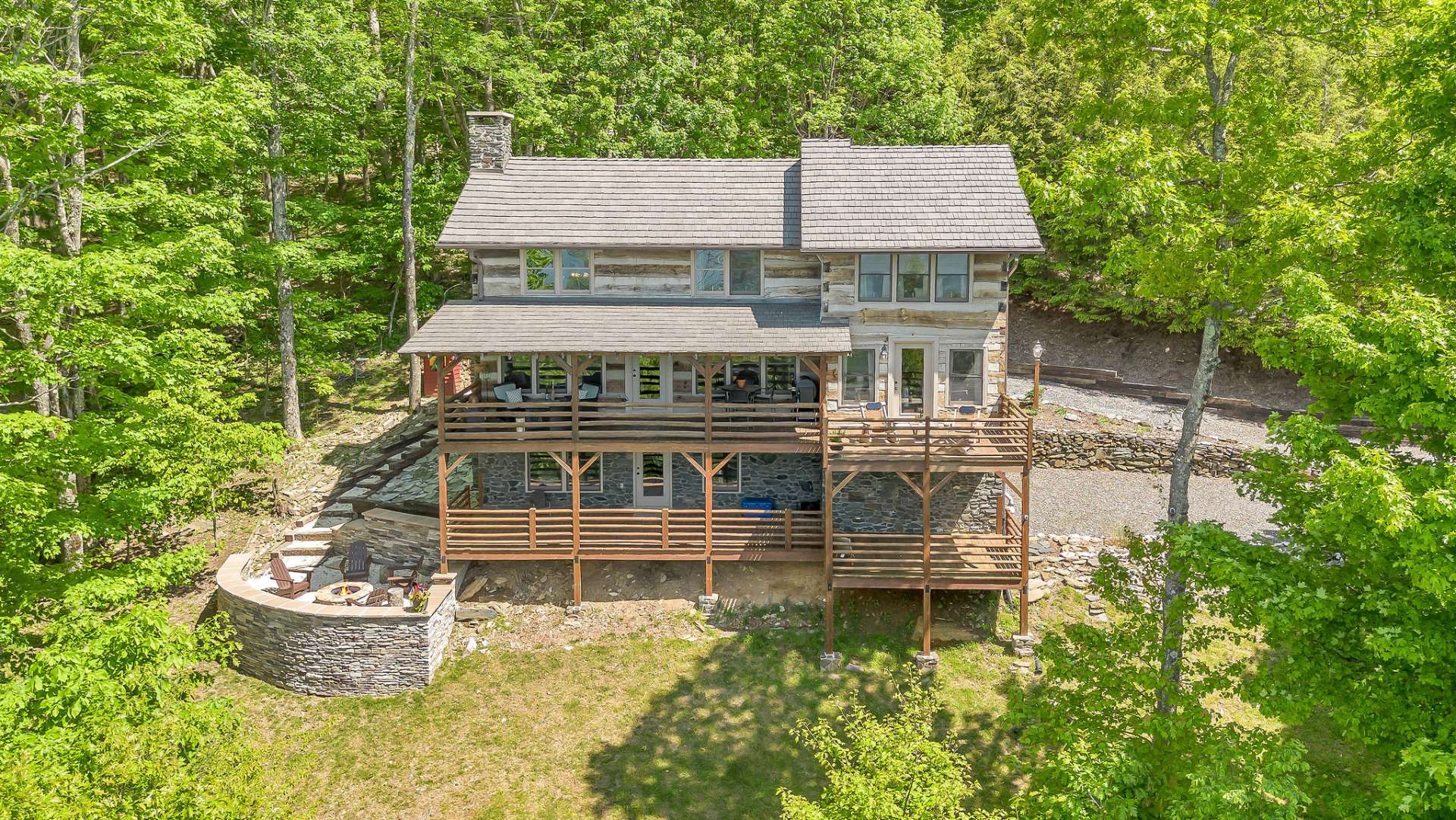 Enjoy the multiple decks that beckon you outdoors to dine, relax, or simply take in the summit's scenery.