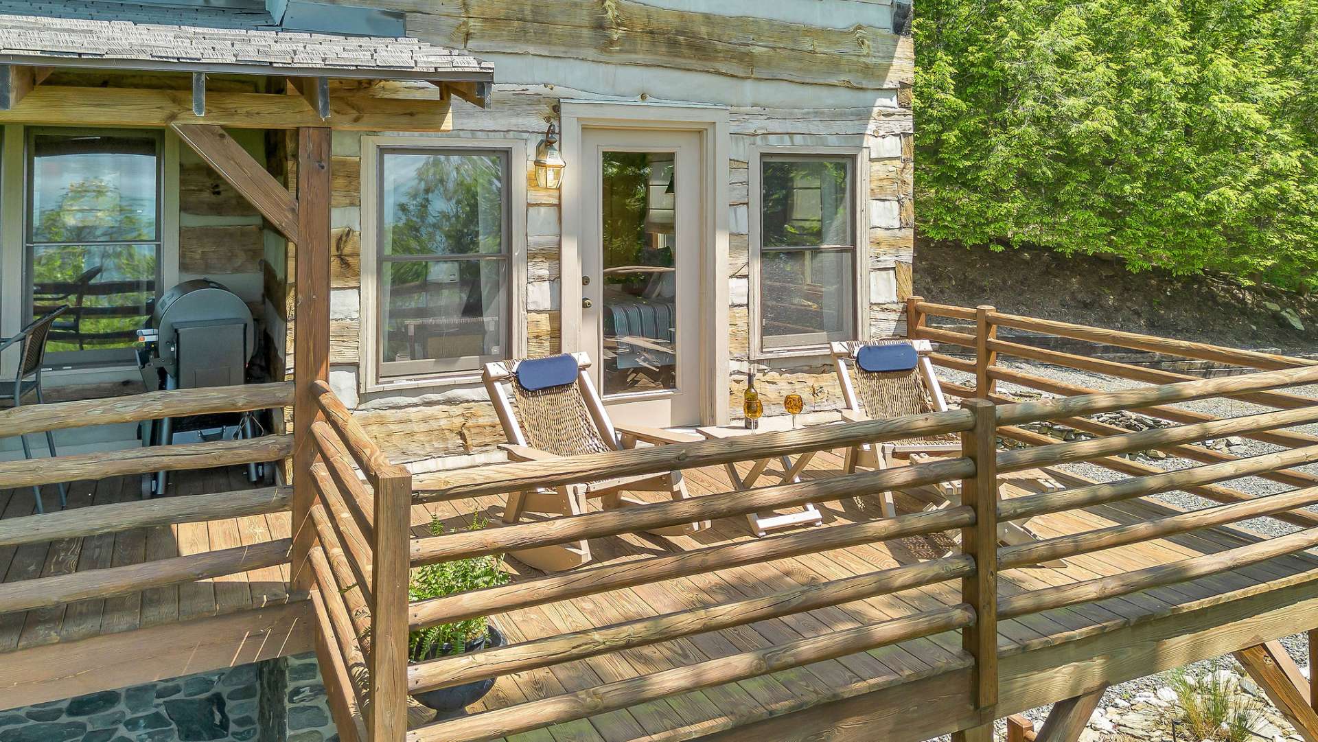 Soaking up the afternoon sun, you’ll find that siestas soon become a welcome daily ritual.