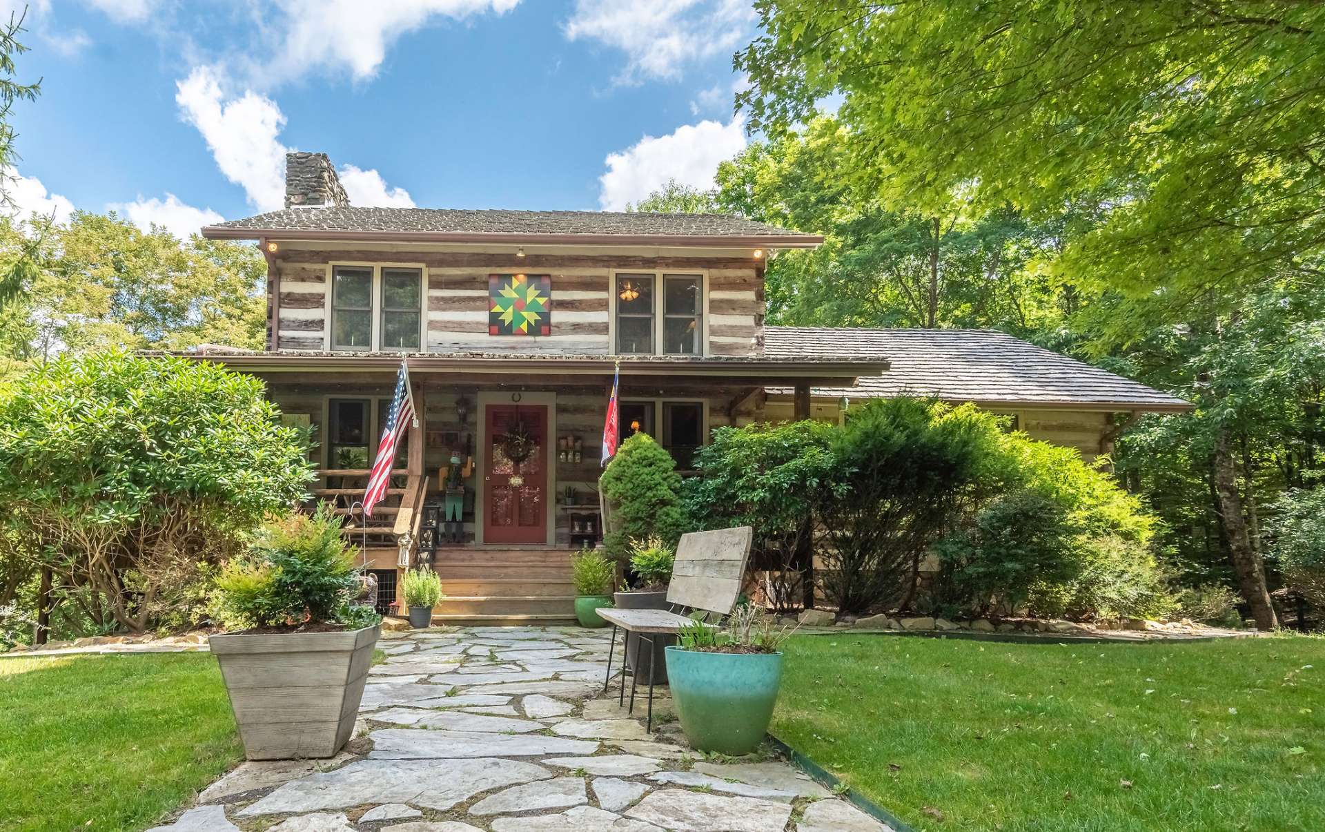 A level flagstone walkway leads you to your beautiful mountain oasis.