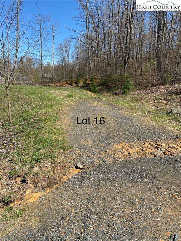 TBD Forest Oak Lane