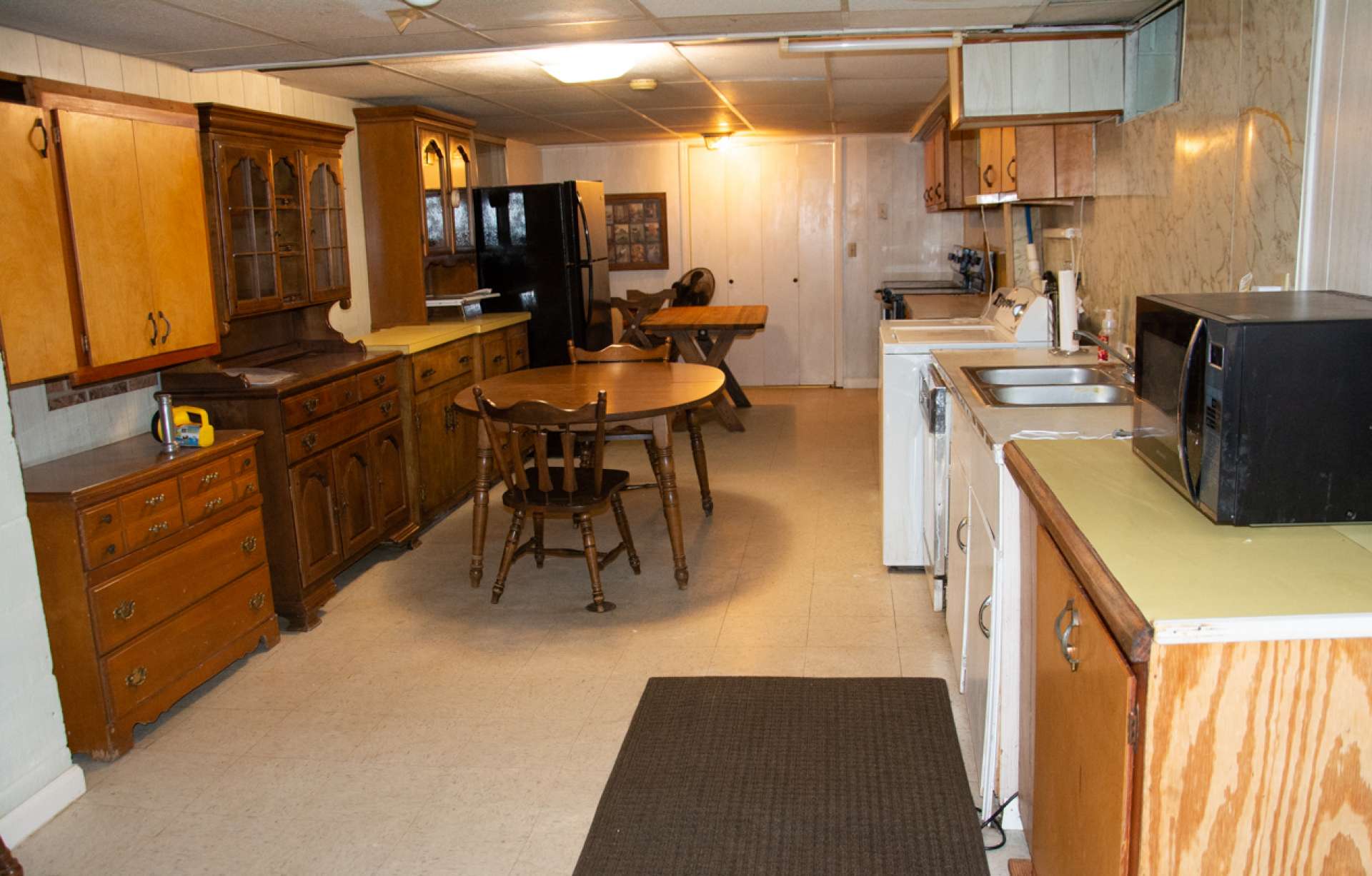 Large second kitchen in lower level was previously used for commercial baking.  You can still smell Maggie's amazing cinnamon rolls!