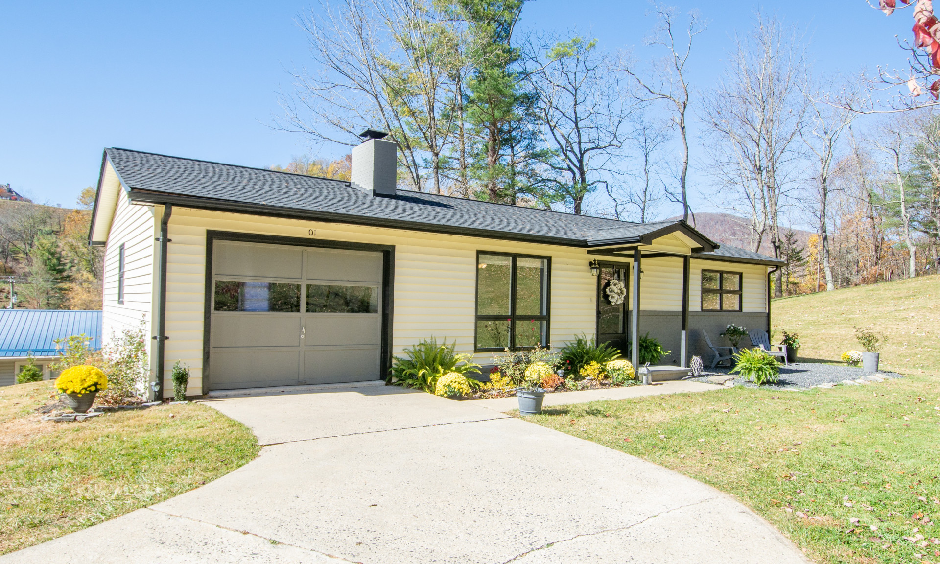 West Jefferson NC Blue Ridge Mountain Cottage