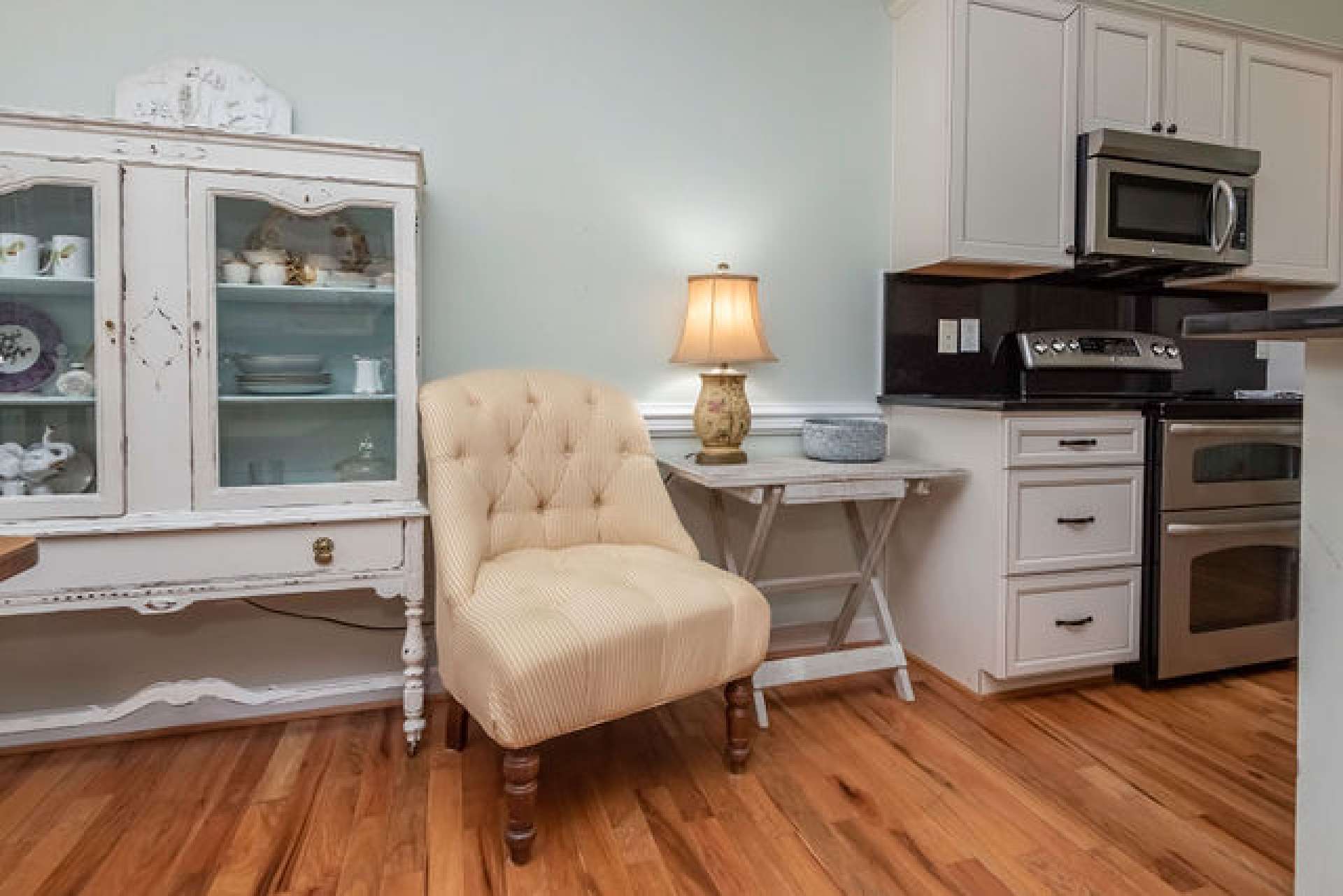 Reading nook between Dining Room and Kitchen