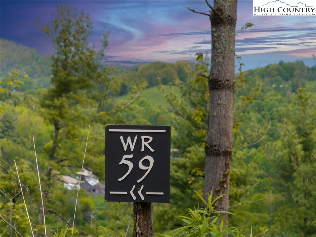 WR59 Clouds Rest Drive